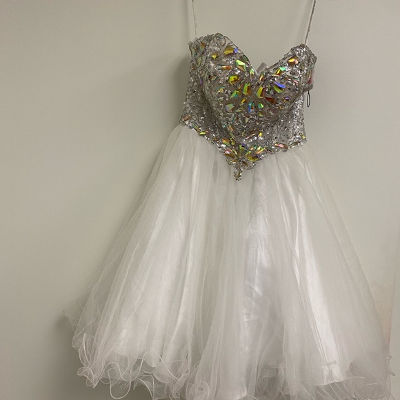 Star Box Dresses Nwt Star Box Strapless White Prom Cocktail Dress With Crystal Corset Bodice
